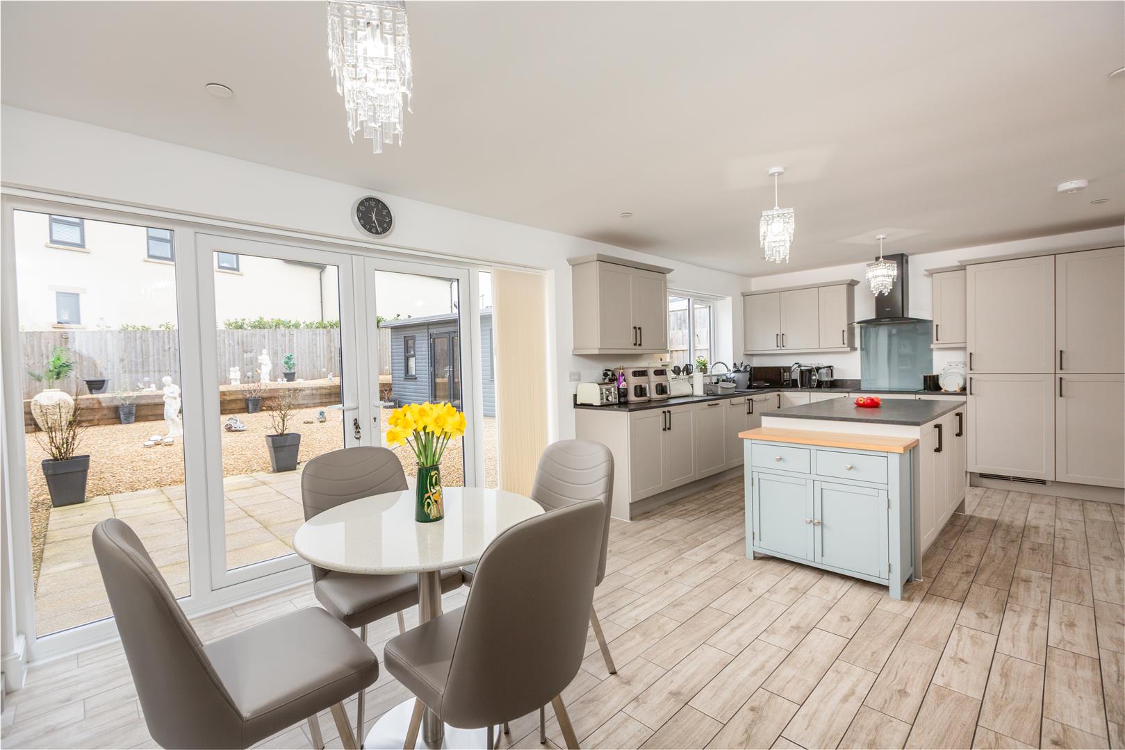 Clos Clemment, Five Roads, Llanelli, SA15 5YQ